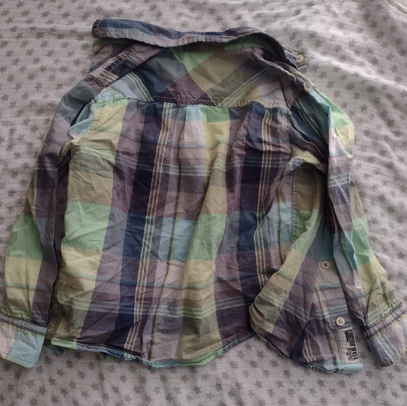BOGO Boys Plaid Button-Up Long Sleeve Shirts - Picture 4 of 7